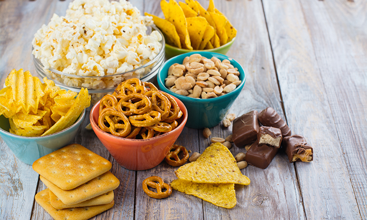 Levels of snack and sweet consumption impacted by income, new study finds